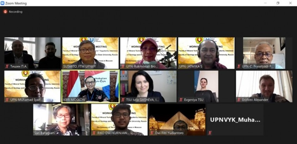 Working Group Meeting Antara Fakultas Teknologi Mineral UPN “Veteran” Yogyakarta dengan Fakultas Geologi dan Geografi Tomsk State University