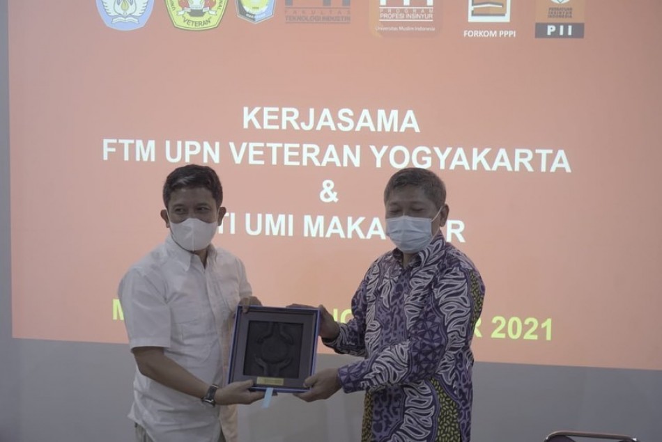 Kerjasama FTM UPN "Veteran" Yogyakarta dan FTI UMI Makasar
